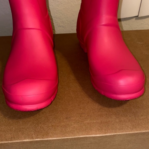 HUNTER Tall Pink Rain Boots Size 6 - Picture 9 of 16